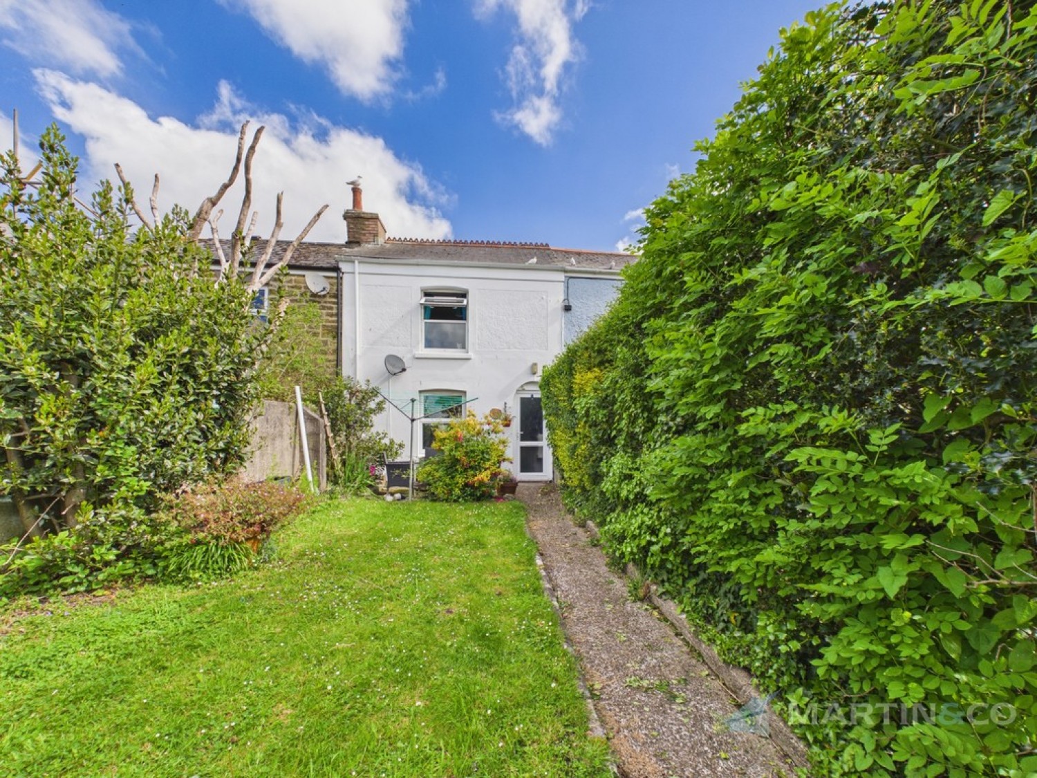 2 bedroom House for Sale Truro