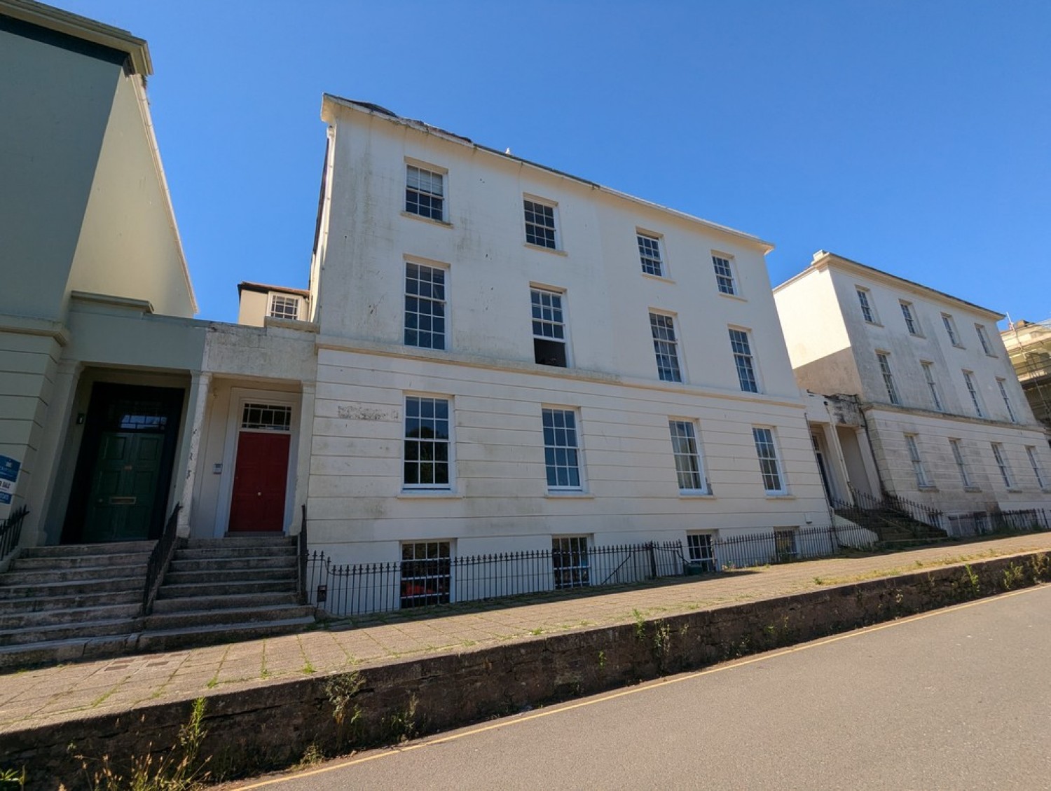 1 bedroom Flat for Letting Truro