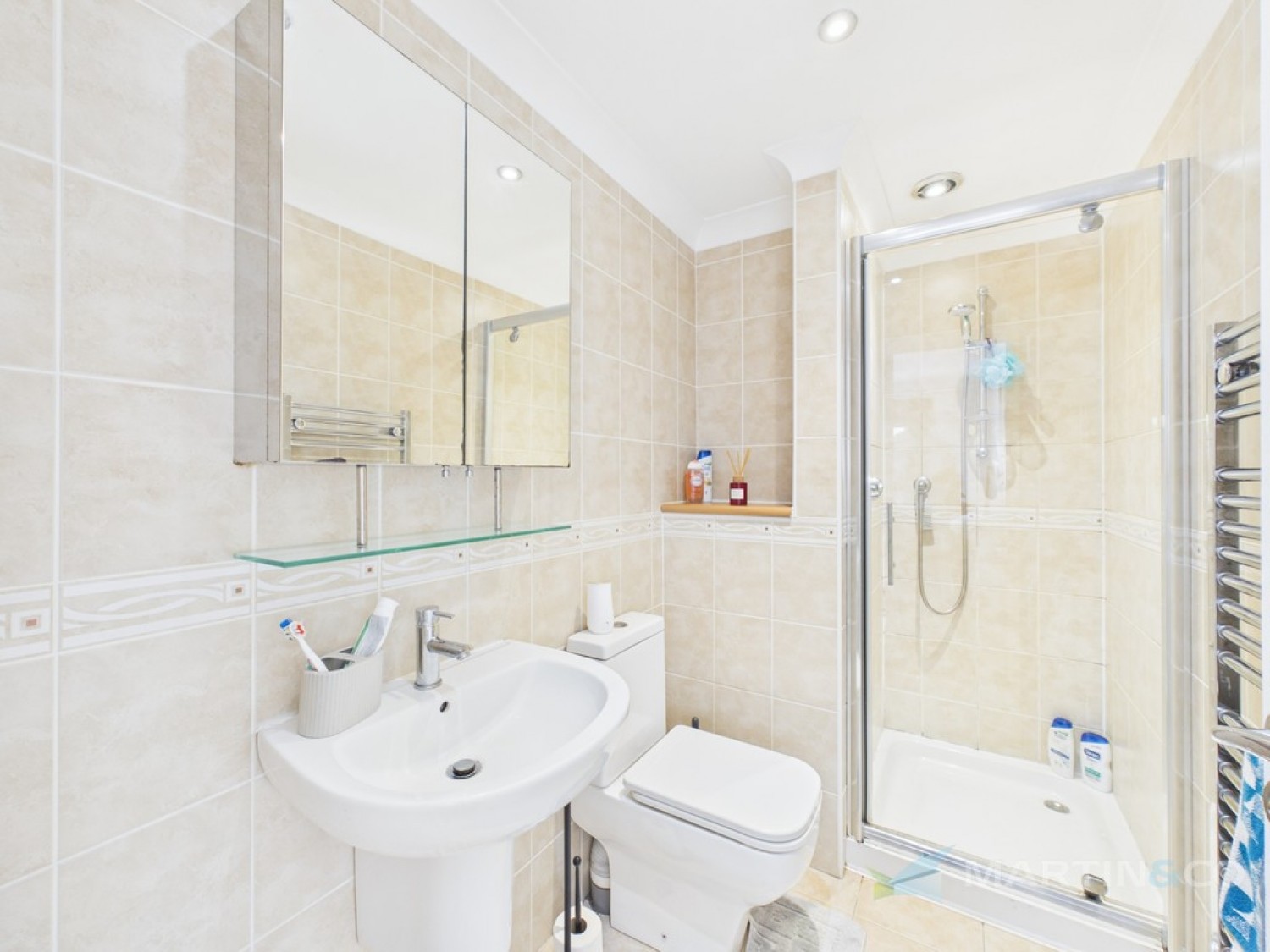 3 bedroom House for Sale Carn Brea Village