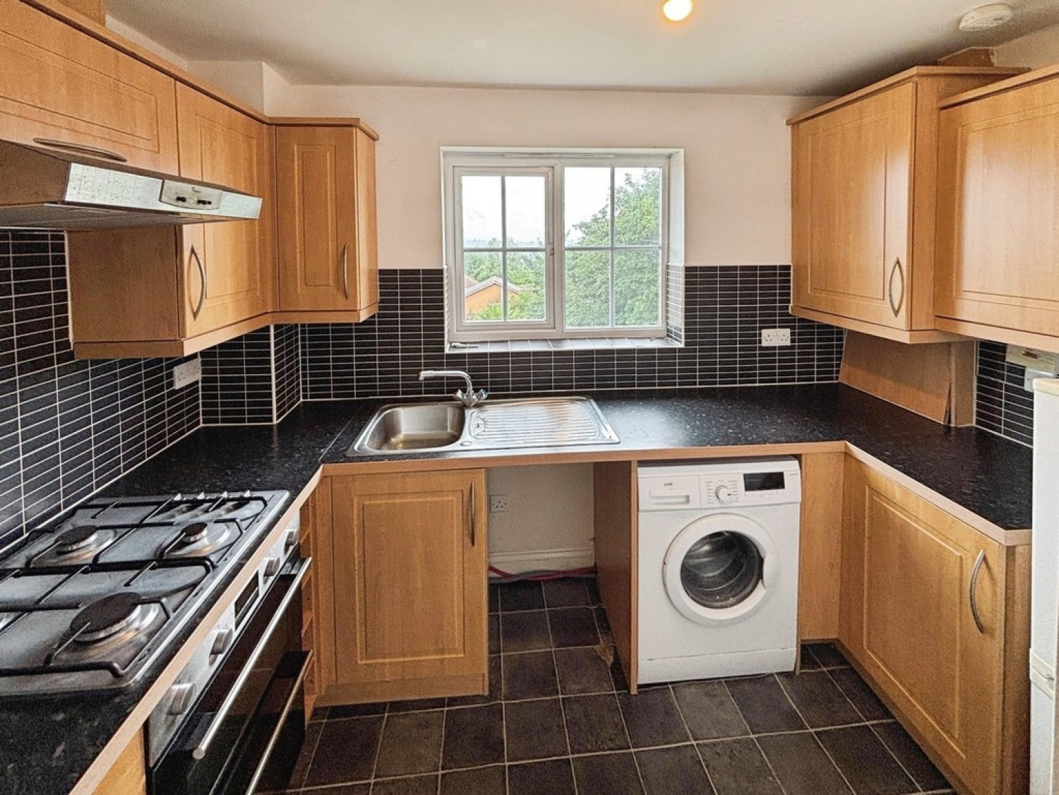 2 bedroom Flat for Letting Percivale Road, Yeovil