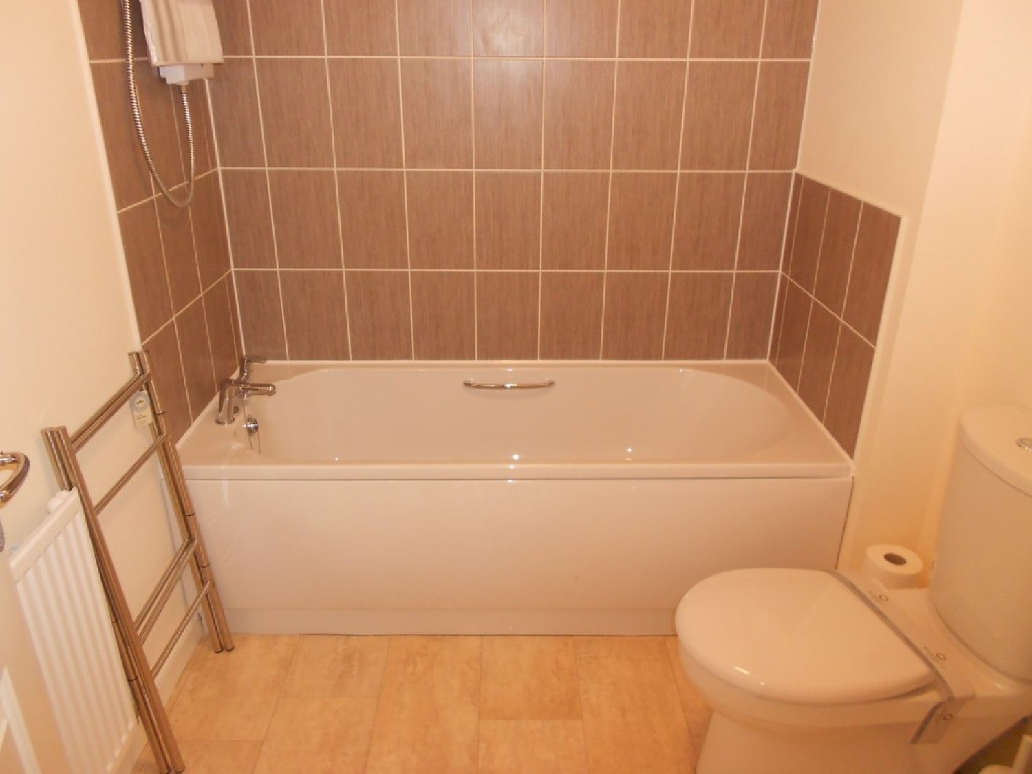 3 bedroom House for Letting Wyndham Park, Yeovil