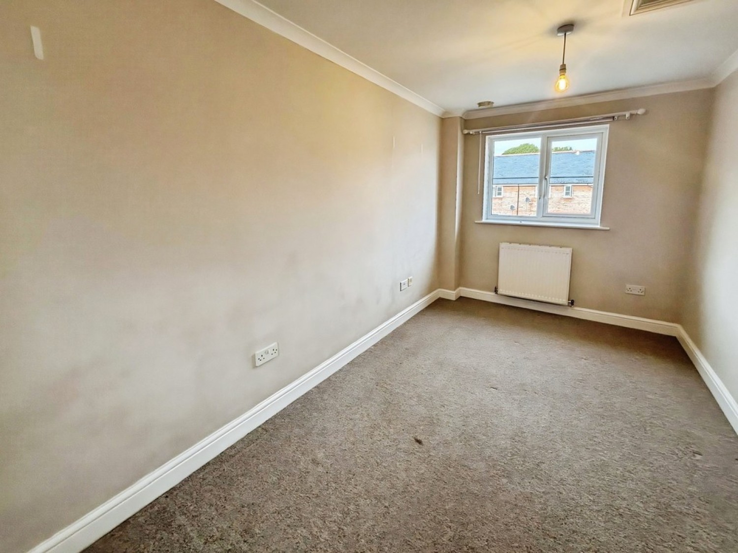 2 bedroom House for Letting Ivel Gardens, Ilchester