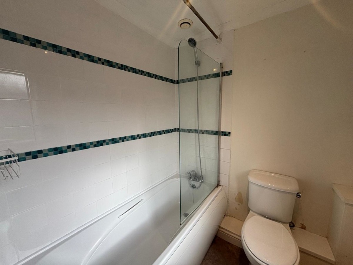 Ivel Gardens, Ilchester