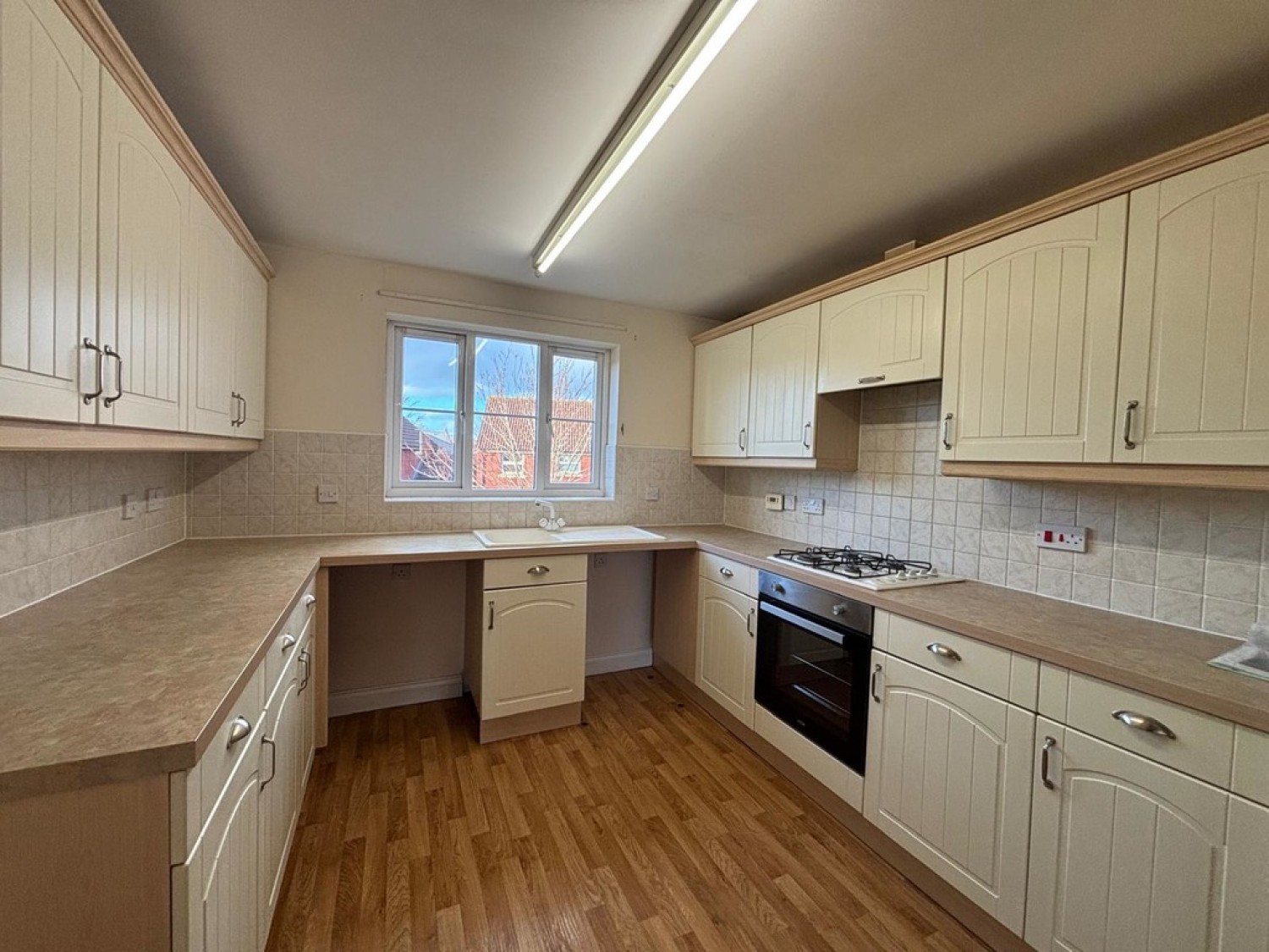 2 bedroom Flat for Letting Abbey Manor Park, Yeovil