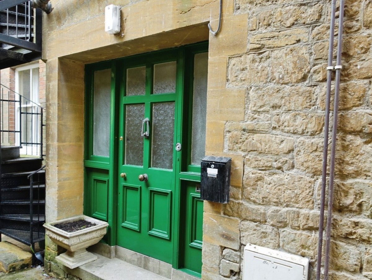 St James St, South Petherton