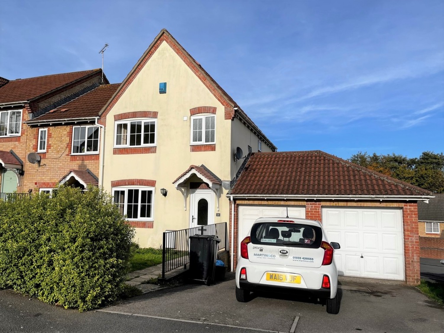 3 bedroom House for Letting Abbey Manor Park, Yeovil