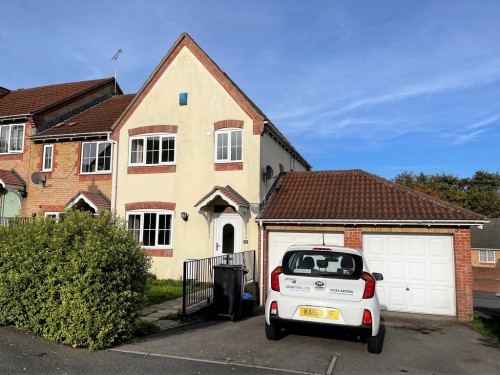 Abbey Manor Park, Yeovil