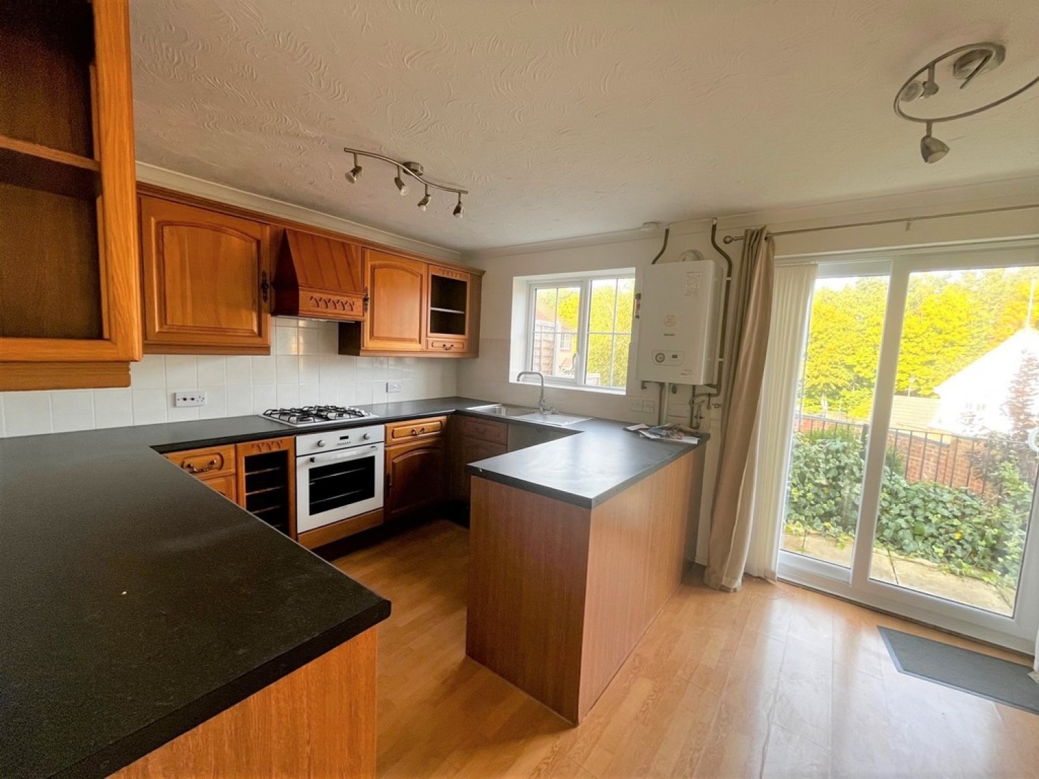 3 bedroom House for Letting Abbey Manor Park, Yeovil