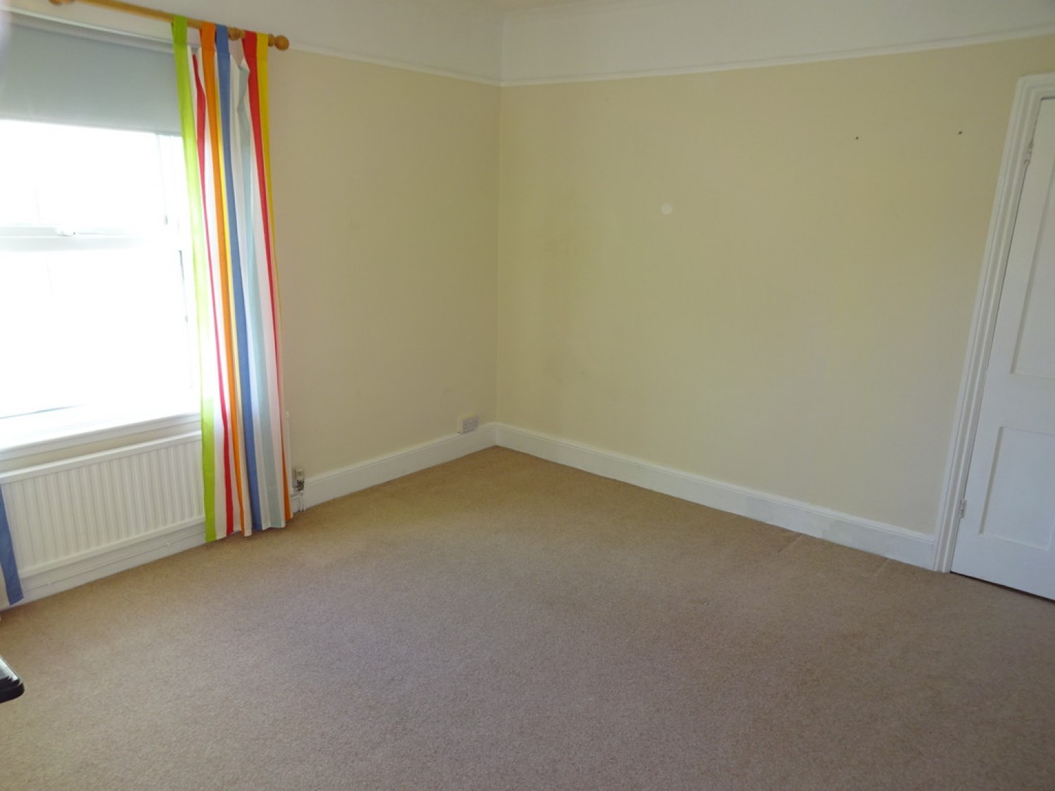 3 bedroom House for Letting Camborne Place, Yeovil