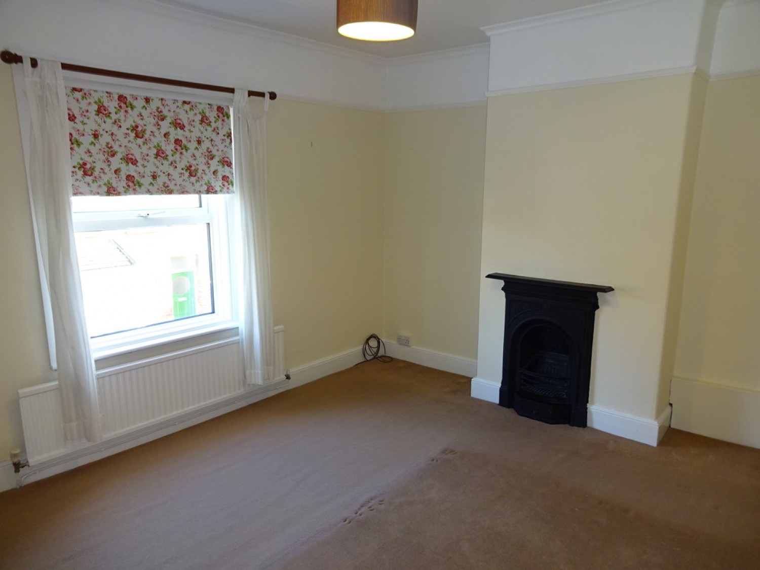 3 bedroom House for Letting Camborne Place, Yeovil