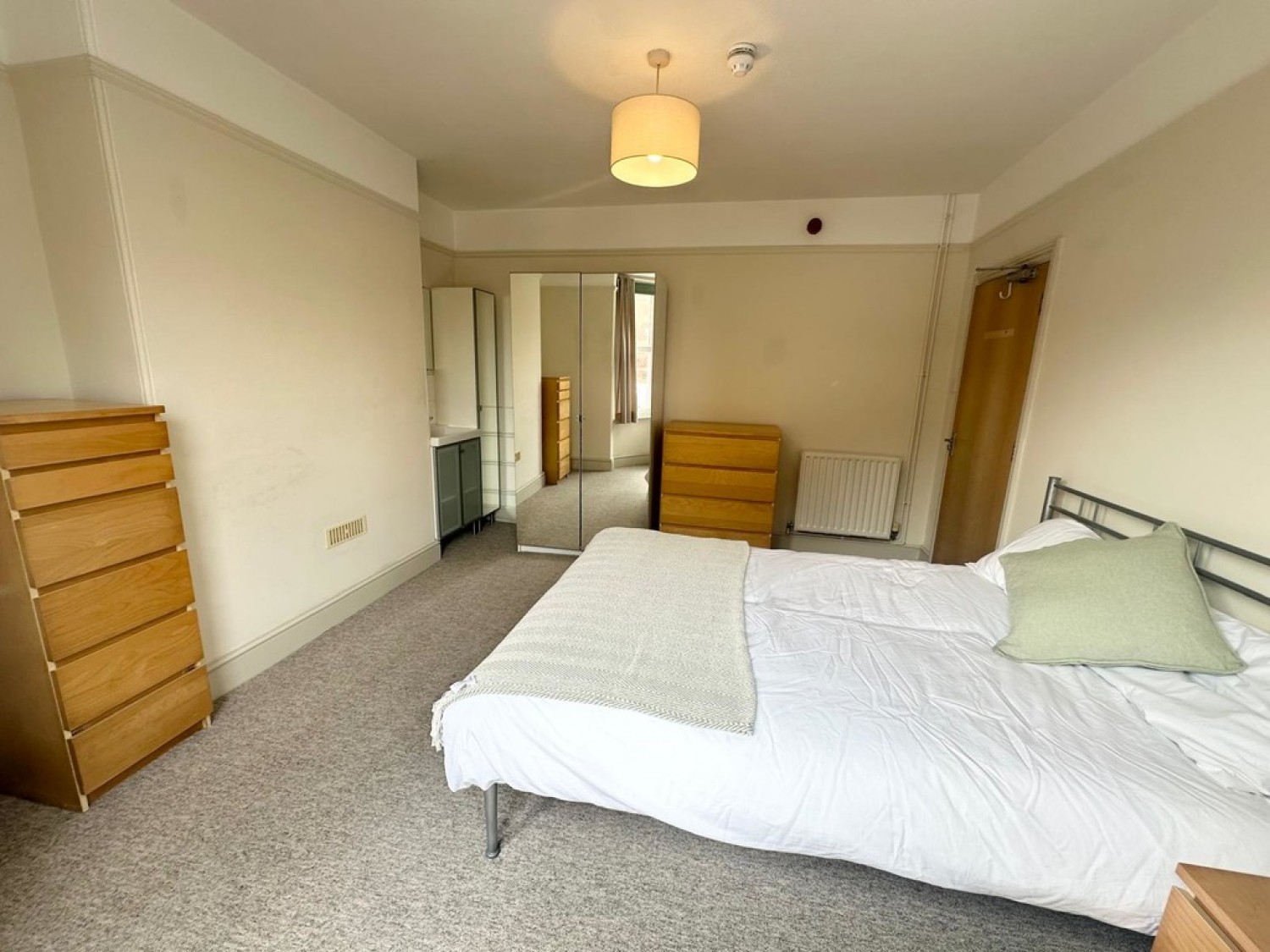 1 bedroom House of Multiple Occupation for Letting Crofton Park, Yeovil