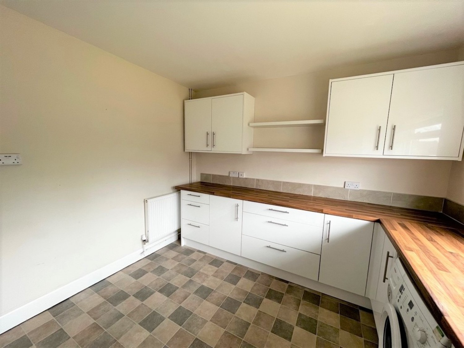 2 bedroom Flat for Letting Balsam Fields, Wincanton
