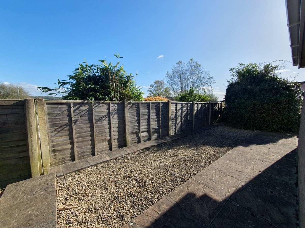 Gainsborough Drive, Sherborne