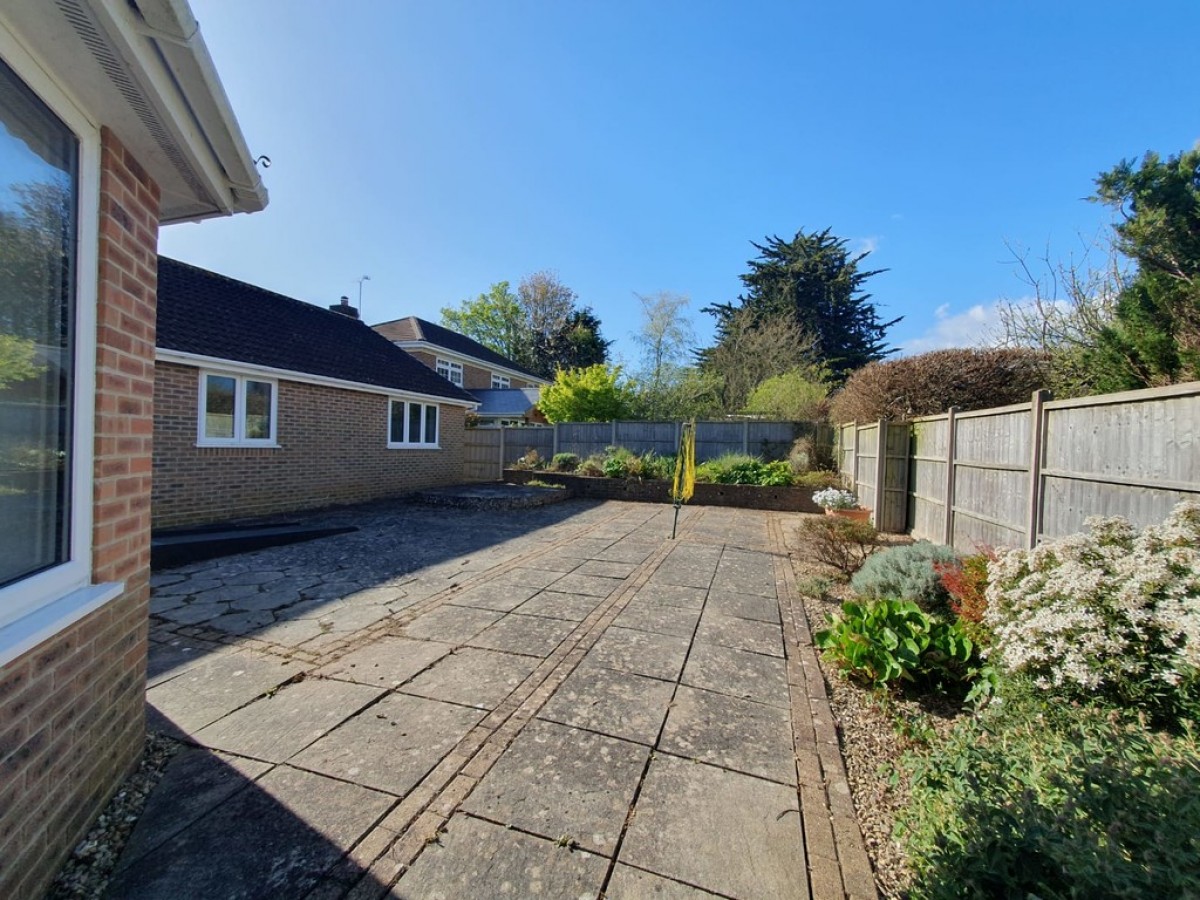 Gainsborough Drive, Sherborne