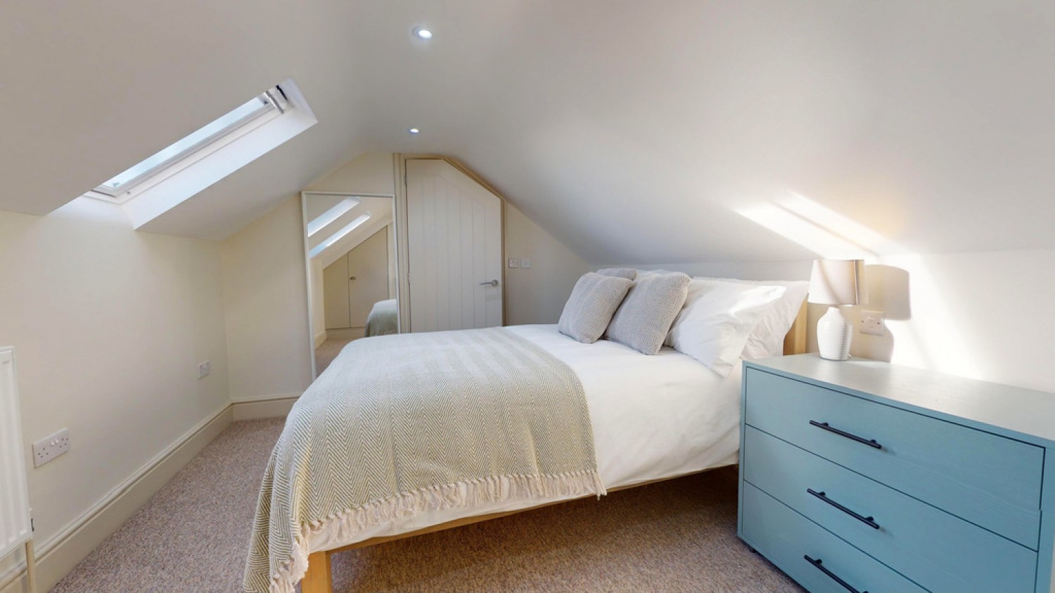 1 bedroom House of Multiple Occupation for Letting Farm Road, Street