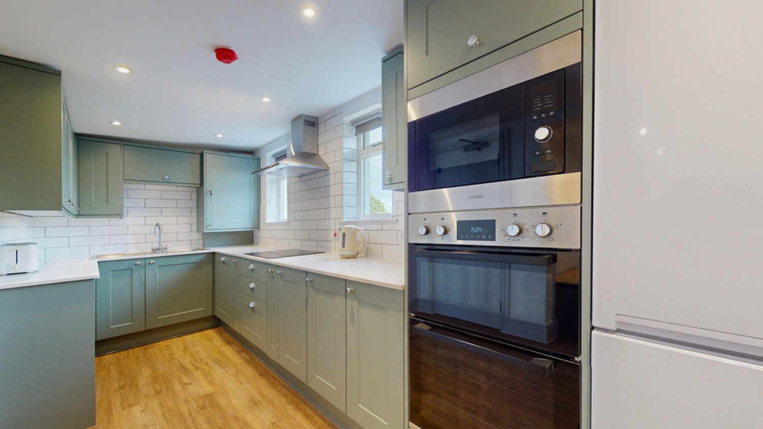 1 bedroom House of Multiple Occupation for Letting Farm Road, Street