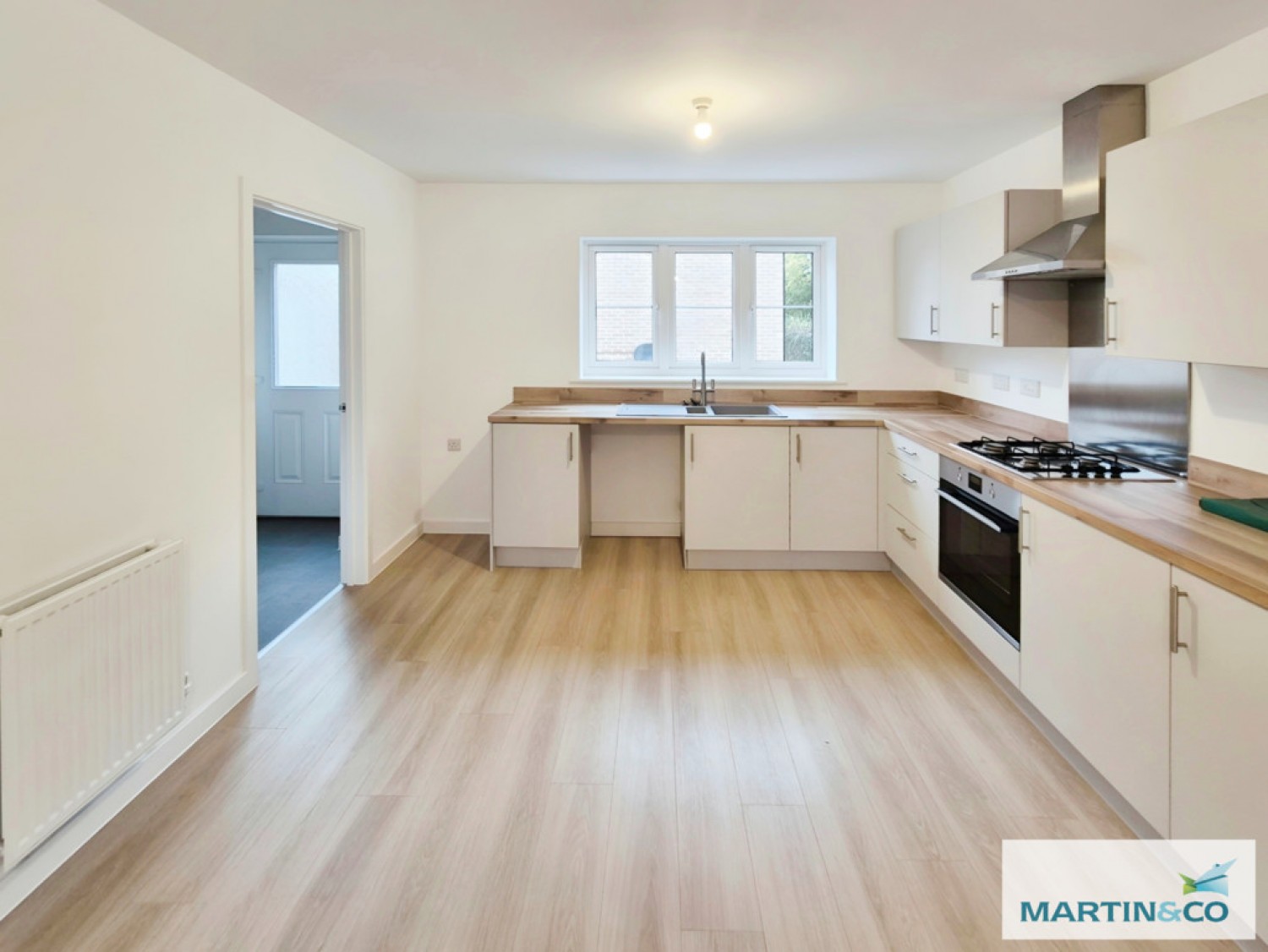 4 bedroom House for Letting Augusta Park, Yeovil