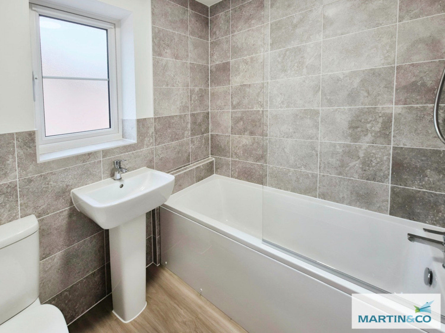 4 bedroom House for Letting Augusta Park, Yeovil