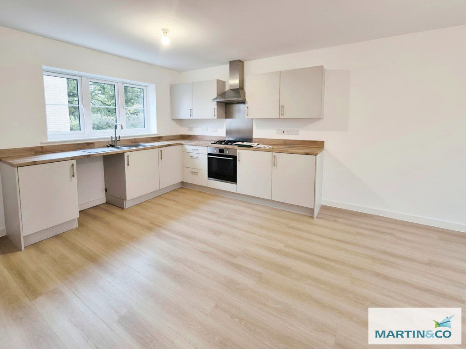 4 bedroom House for Letting Augusta Park, Yeovil