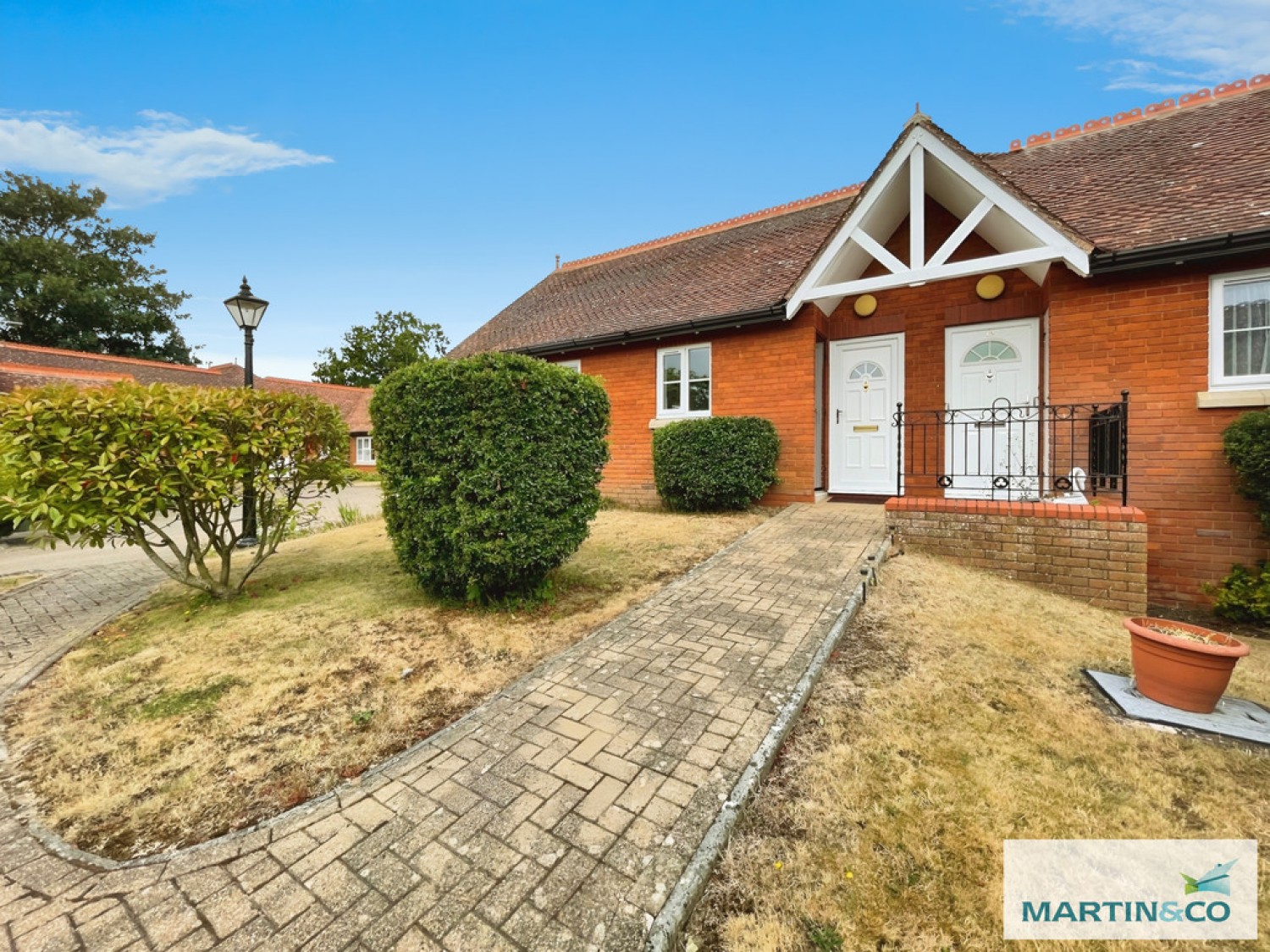 11 Coverdale Court, Preston Road