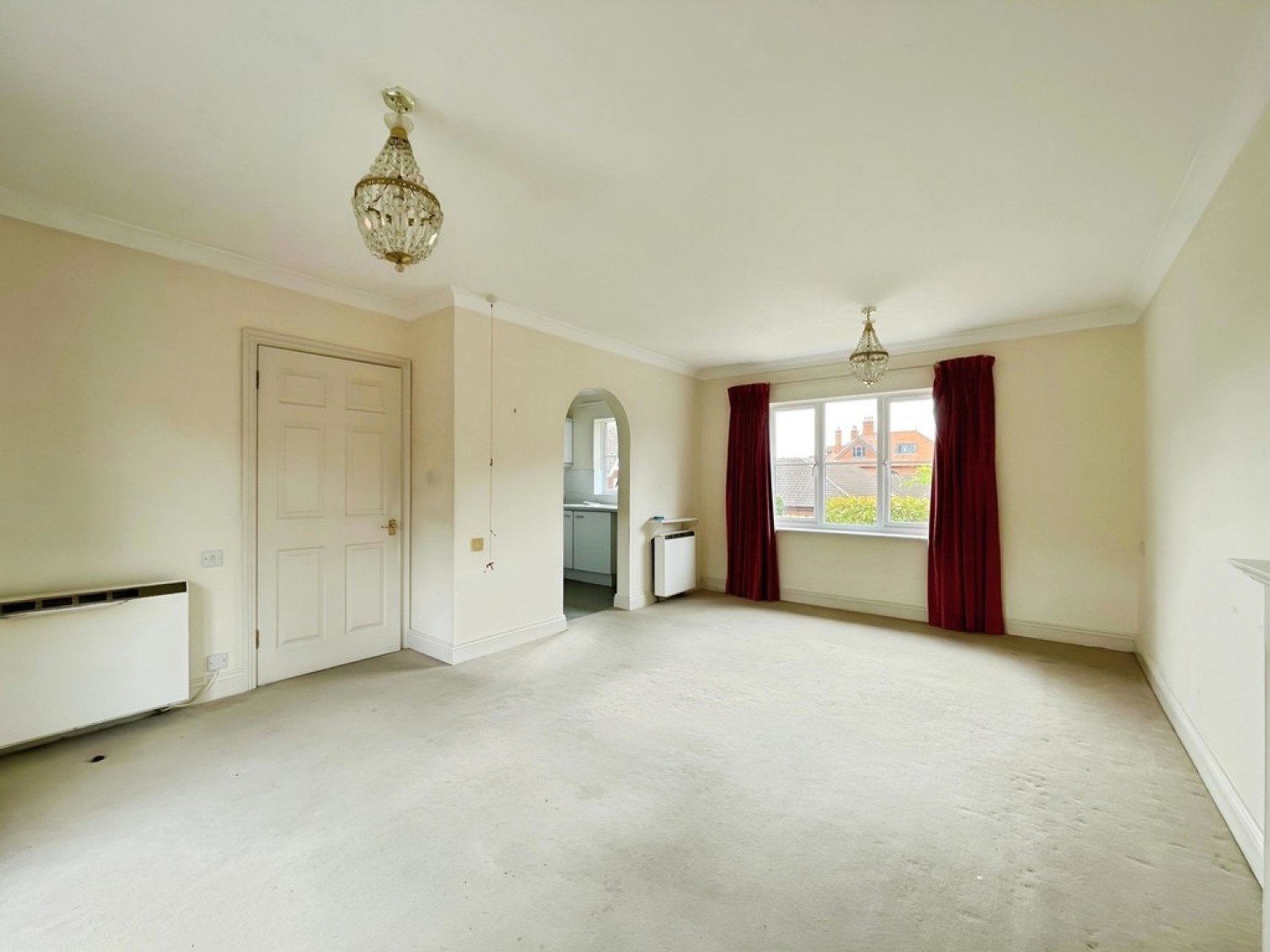 11 Coverdale Court, Preston Road