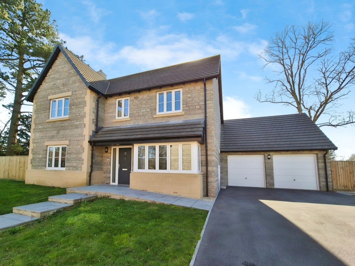 Sparkford, Yeovil