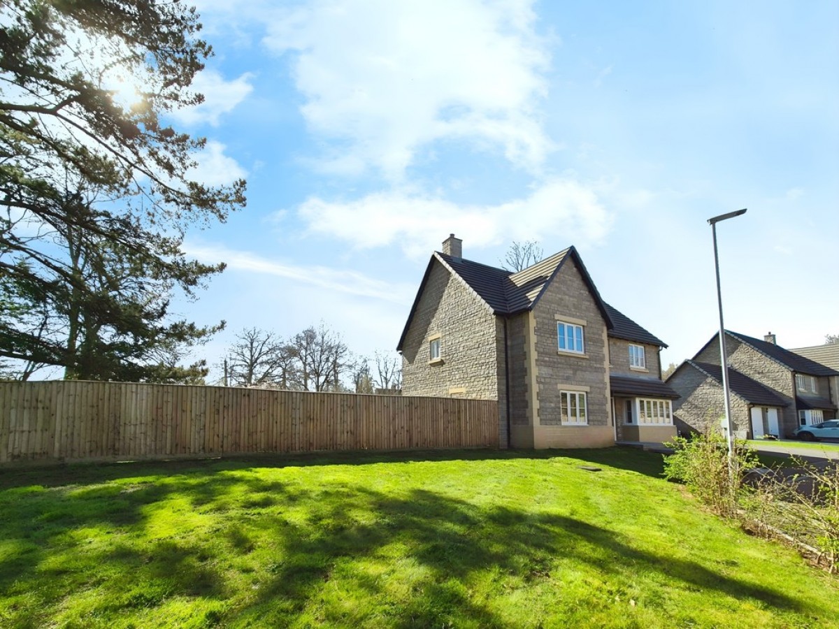 Sparkford, Yeovil