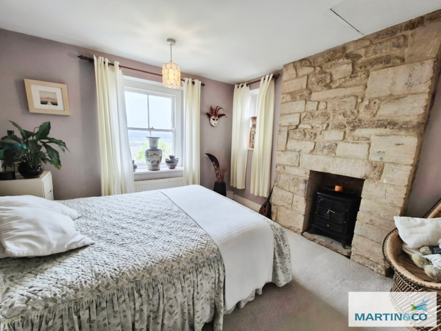 3 bedroom House in Ham Hill, Stoke Sub Hamdon