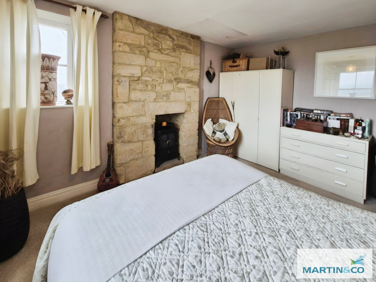 3 bedroom House in Ham Hill, Stoke Sub Hamdon