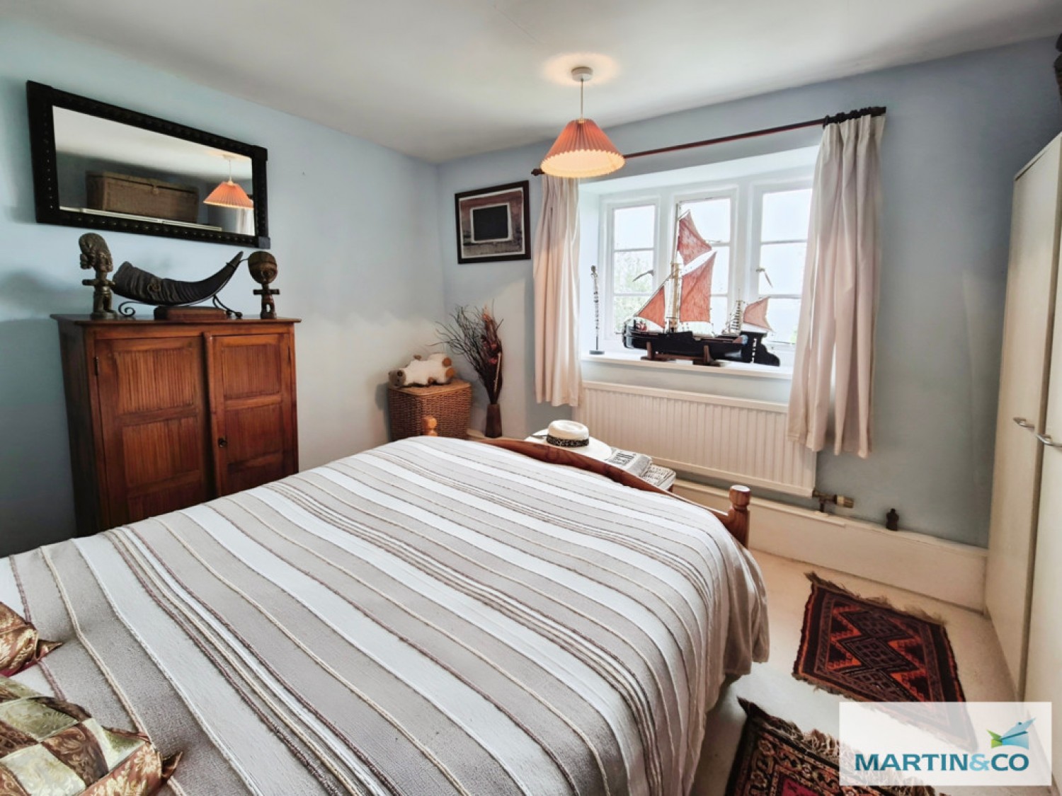 3 bedroom House in Ham Hill, Stoke Sub Hamdon