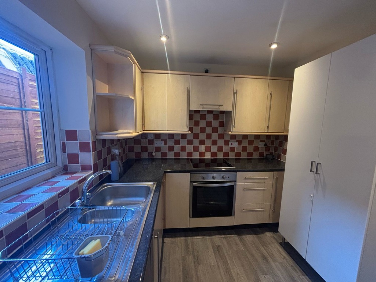 3 bedroom House for Letting Westcombe