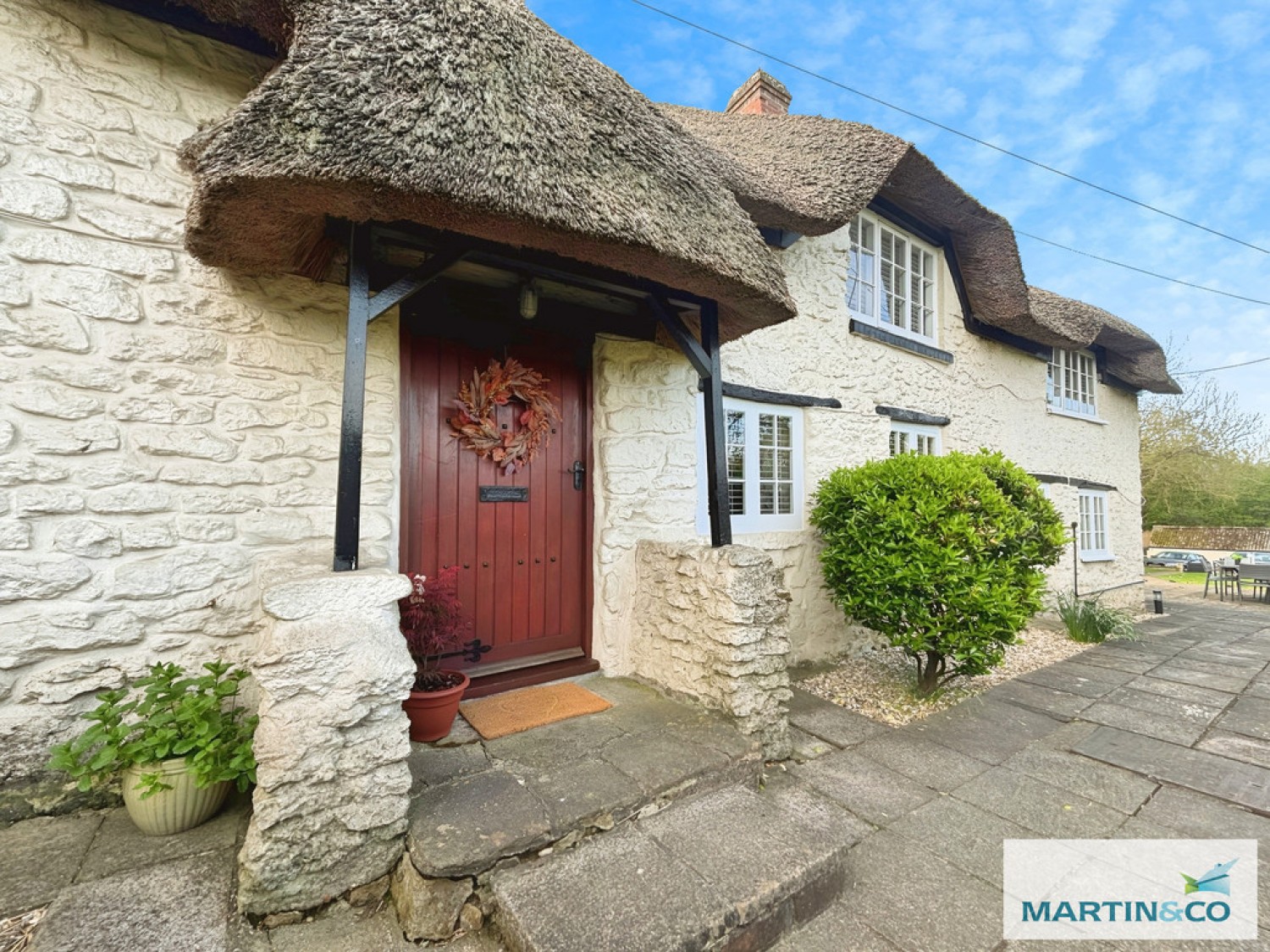 6 bedroom House for Letting Haselbury Plucknett