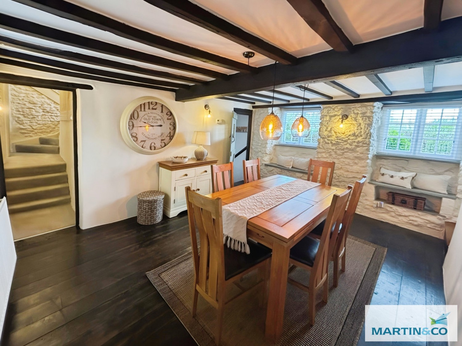 6 bedroom House for Letting Haselbury Plucknett