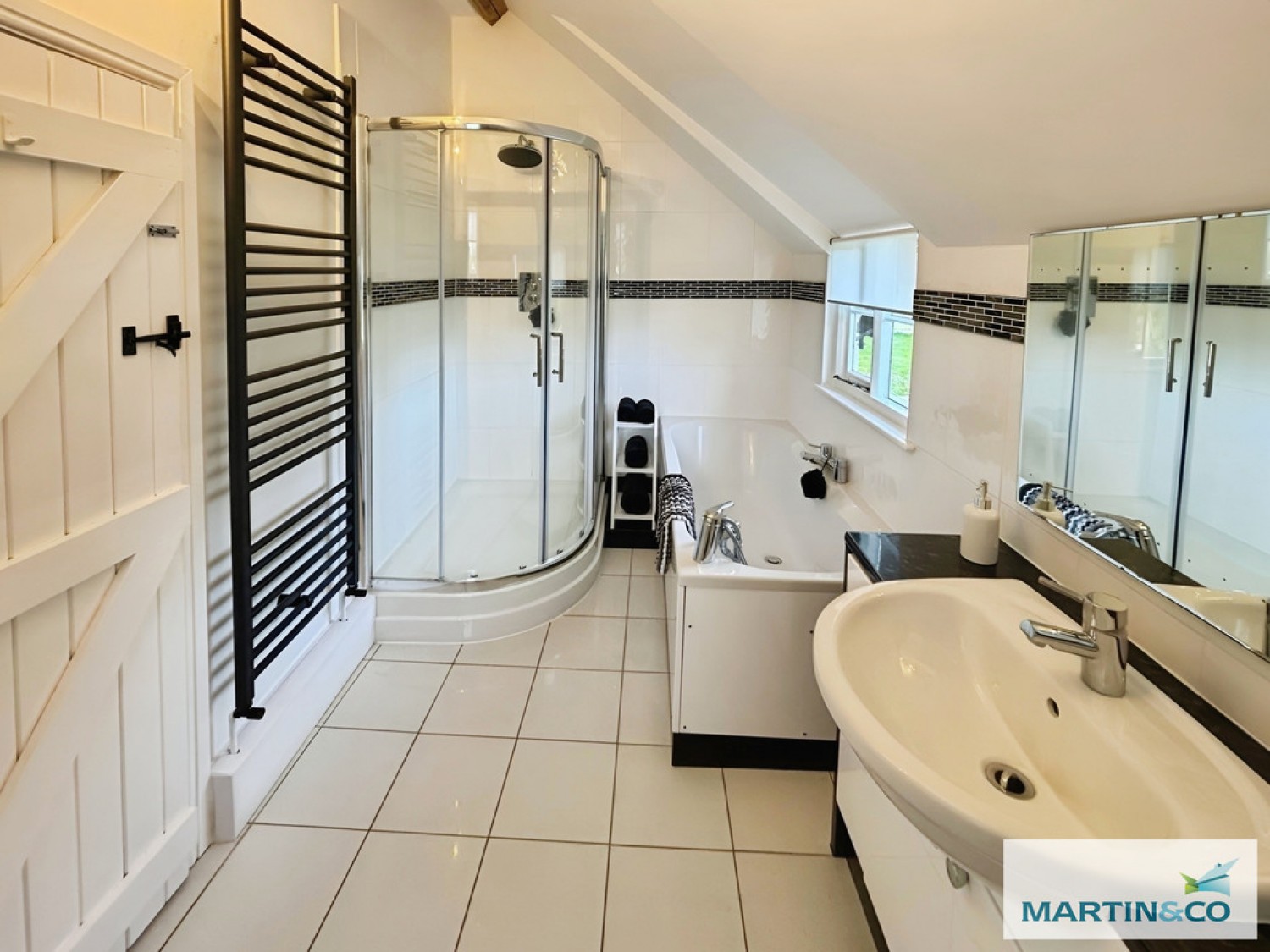 6 bedroom House for Letting Haselbury Plucknett