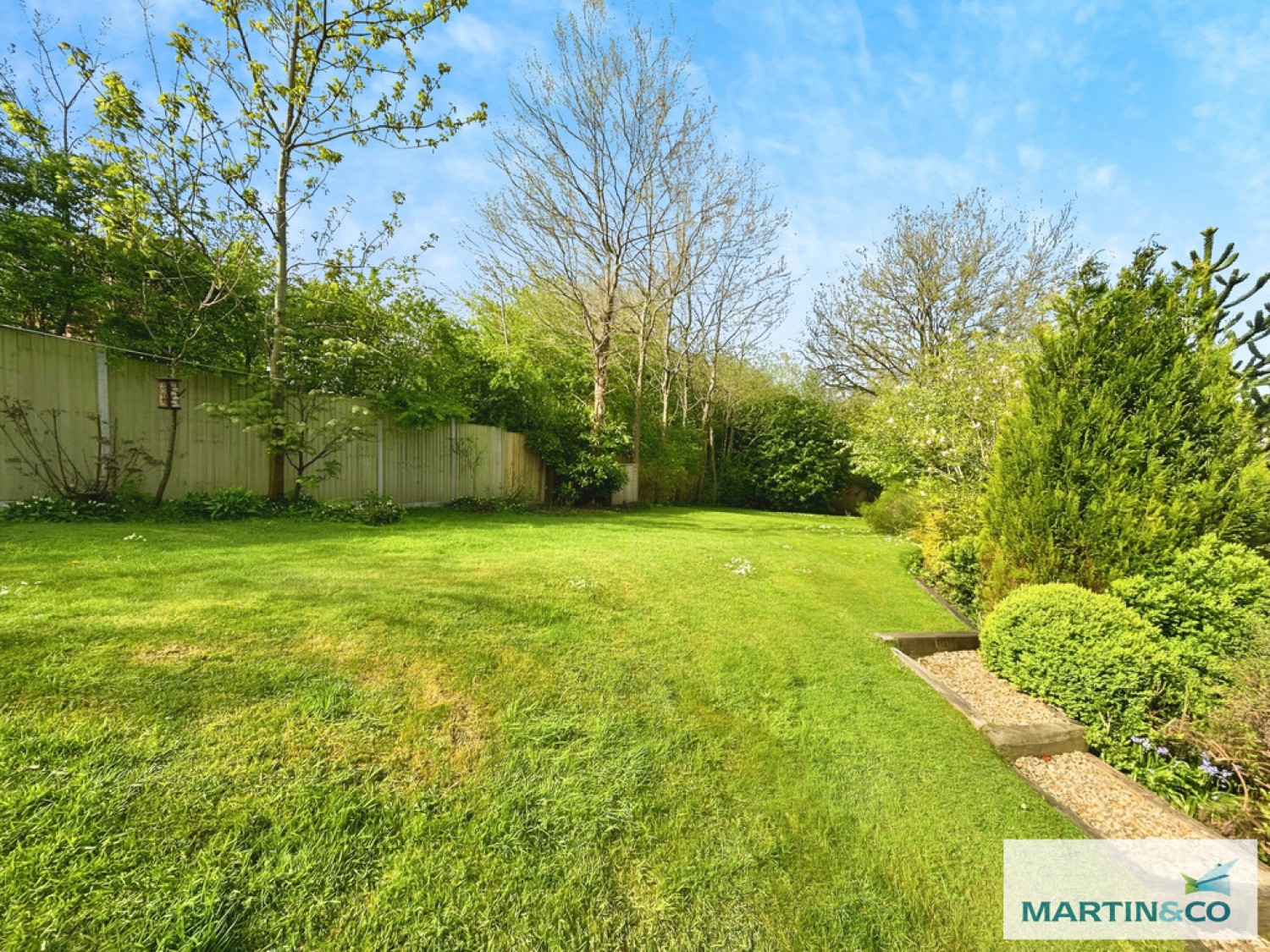 6 bedroom House for Letting Haselbury Plucknett