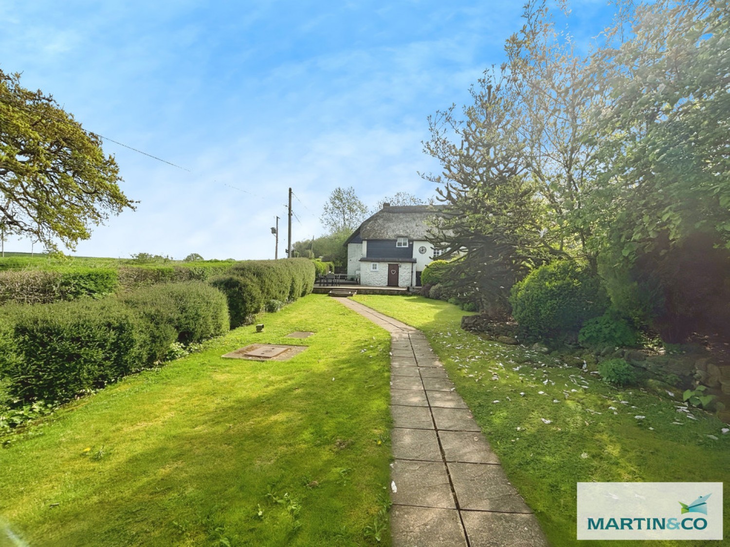 6 bedroom House for Letting Haselbury Plucknett