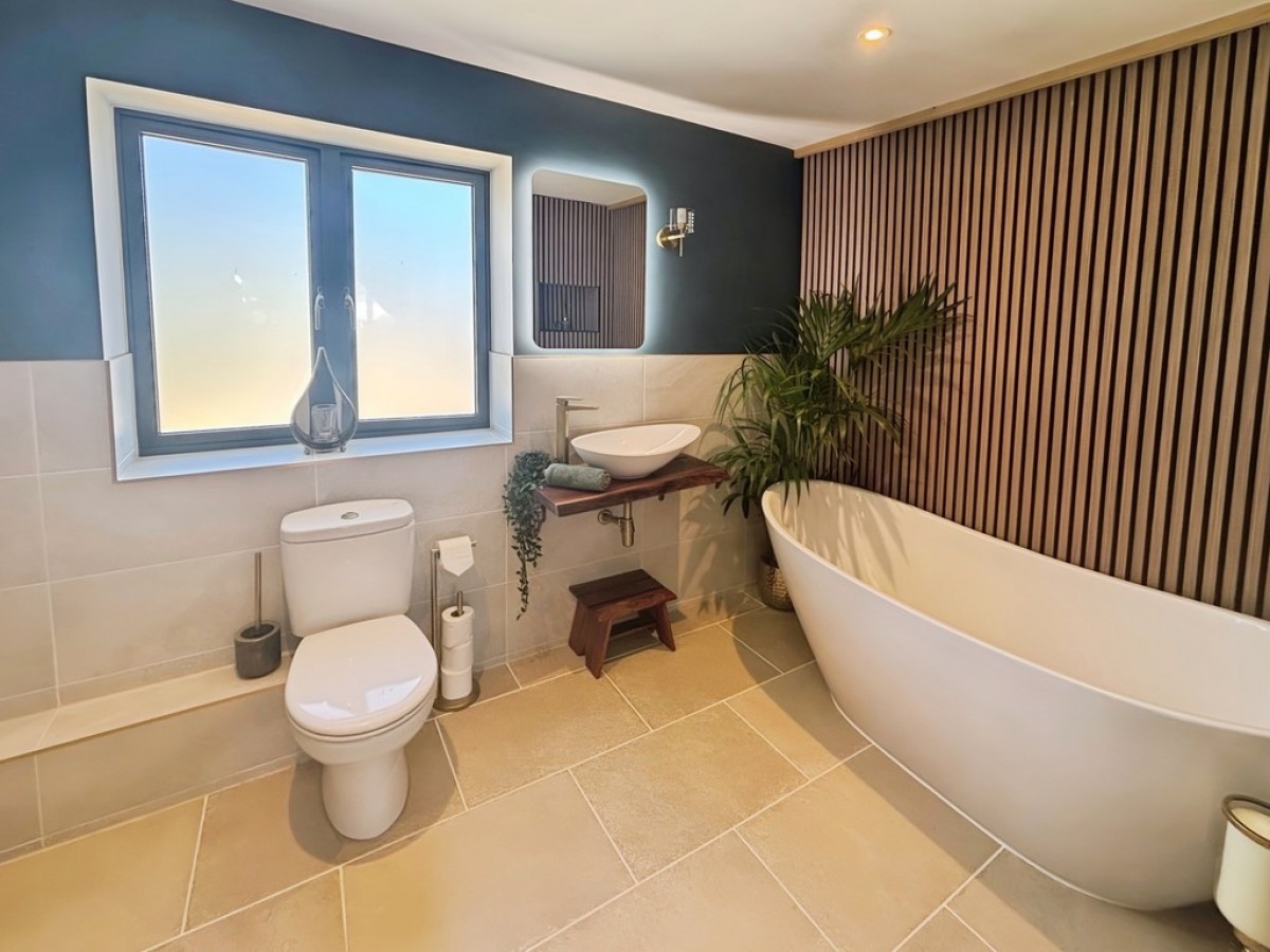 East Chinnock, Yeovil