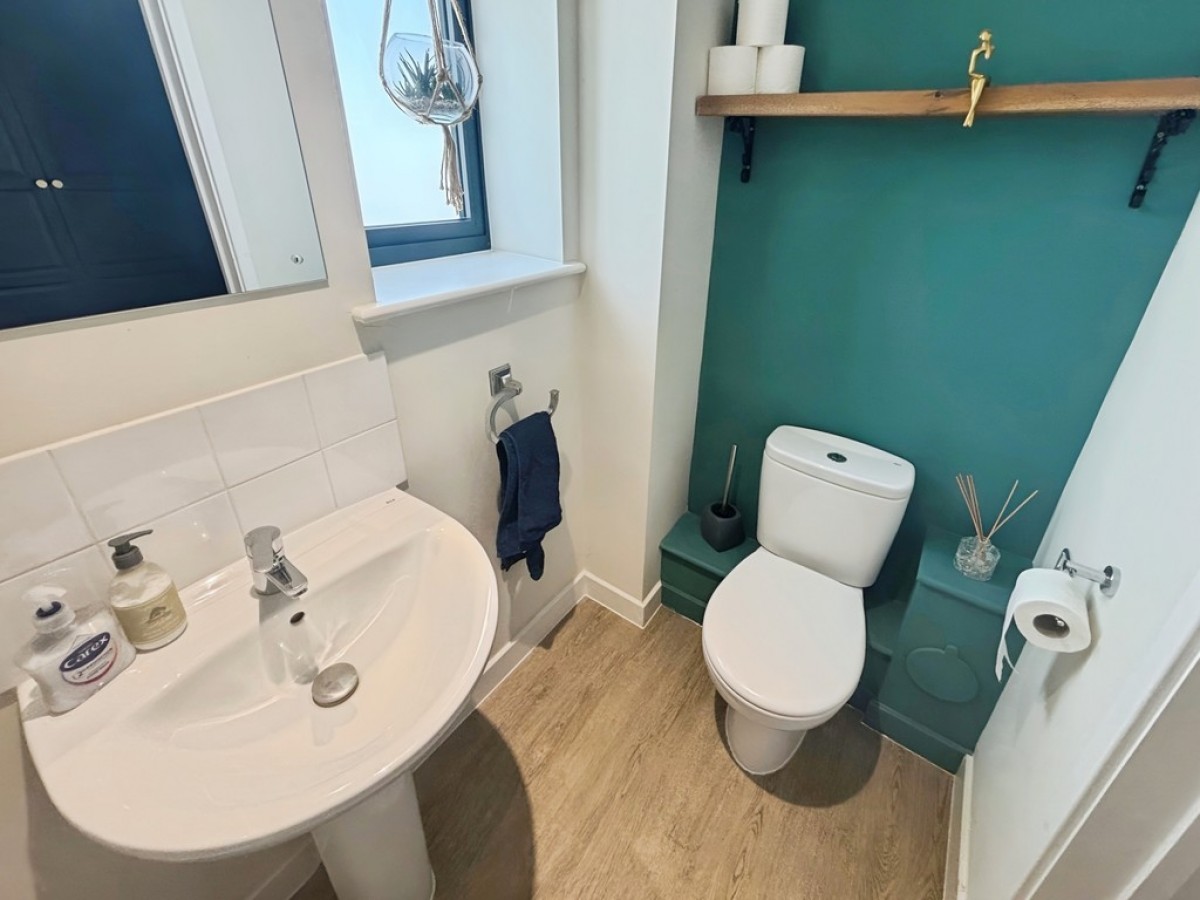 East Chinnock, Yeovil