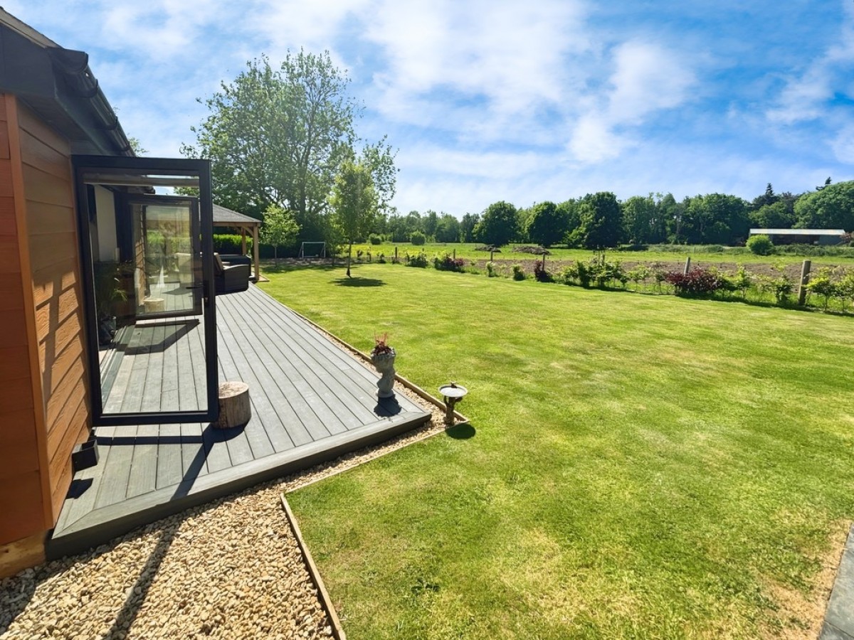 East Chinnock, Yeovil