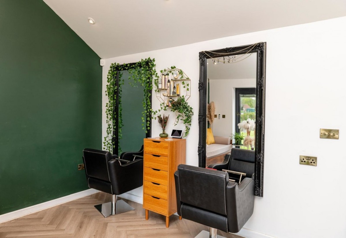 East Chinnock, Yeovil