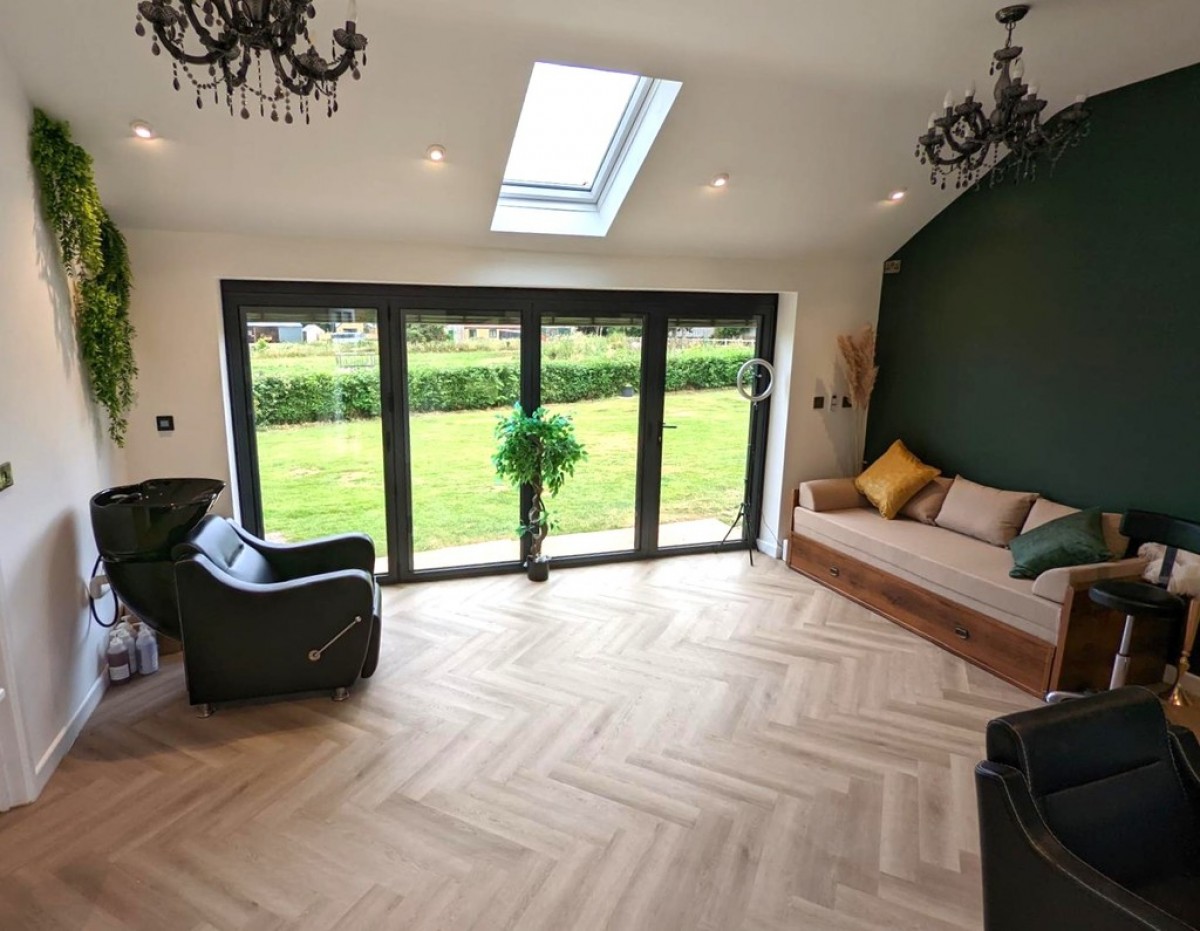 East Chinnock, Yeovil