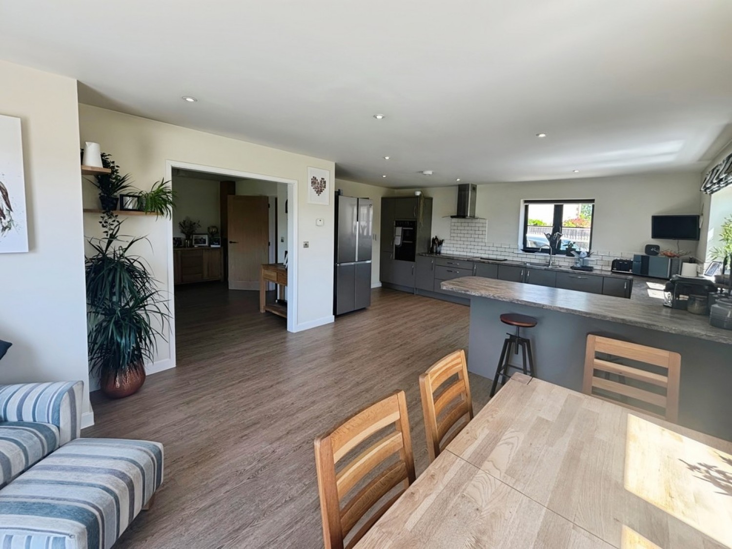 East Chinnock, Yeovil