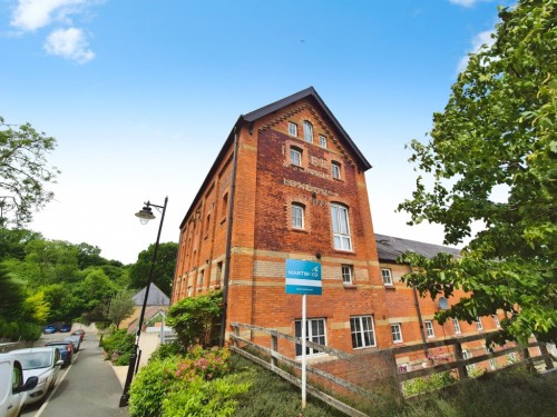 The Barley Yard, Crewkerne