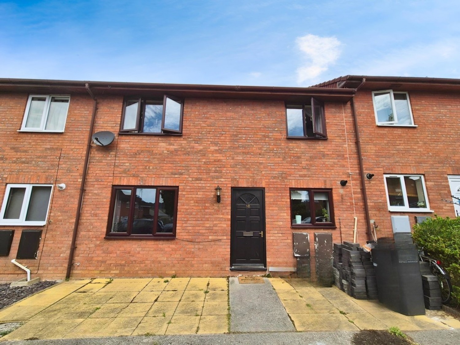 Herblay Close, Yeovil