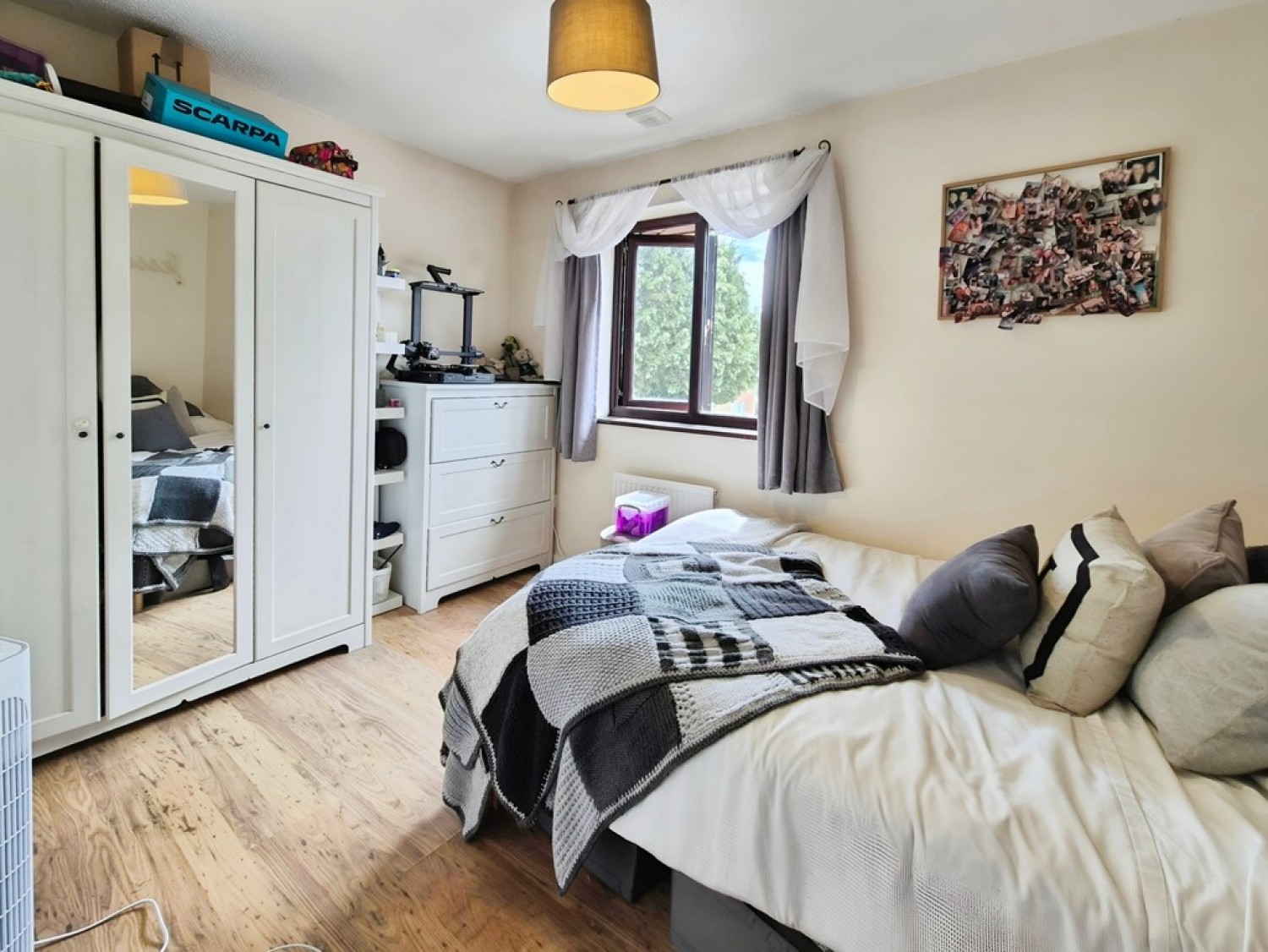 Herblay Close, Yeovil