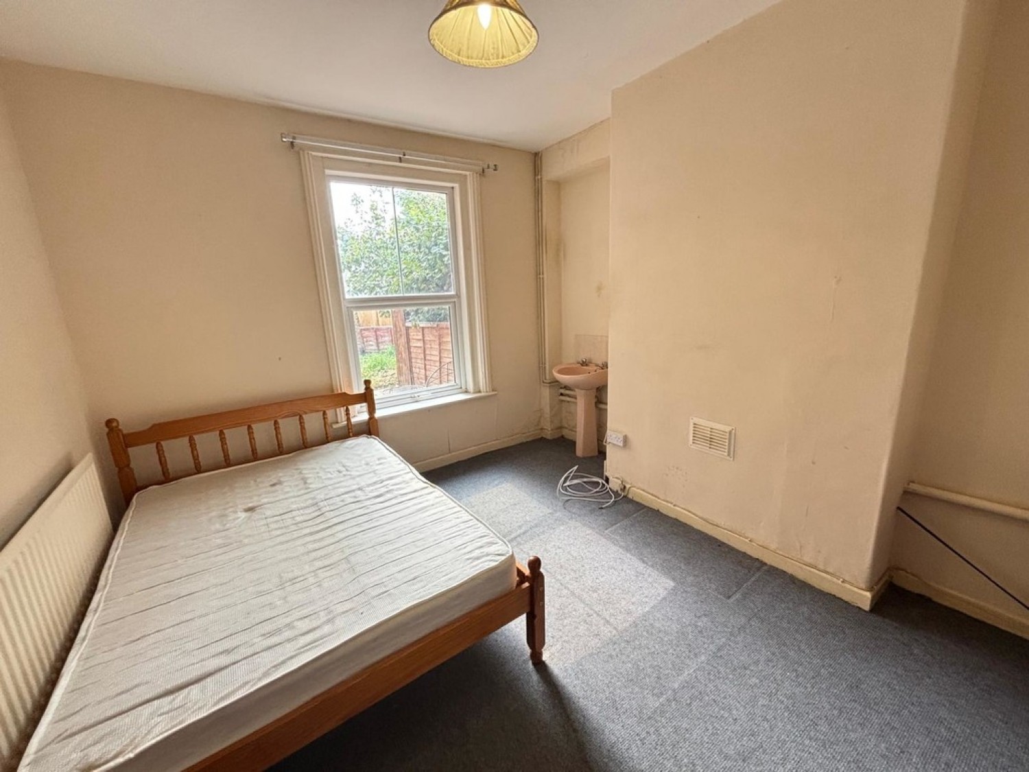 Crofton Avenue, Yeovil
