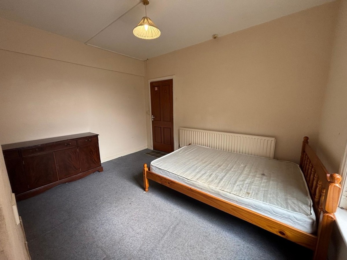 Crofton Avenue, Yeovil