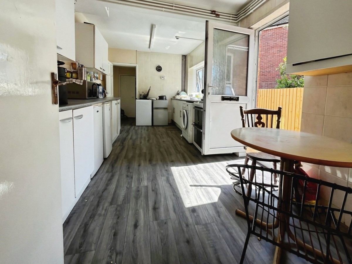 Crofton Avenue, Yeovil