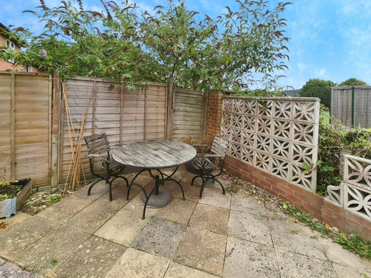 Clifton Close, Yeovil