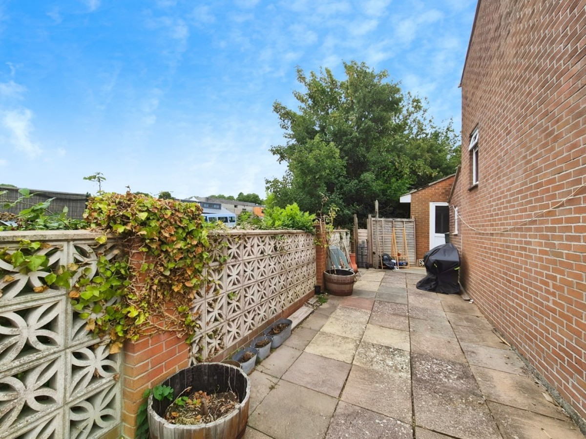 Clifton Close, Yeovil